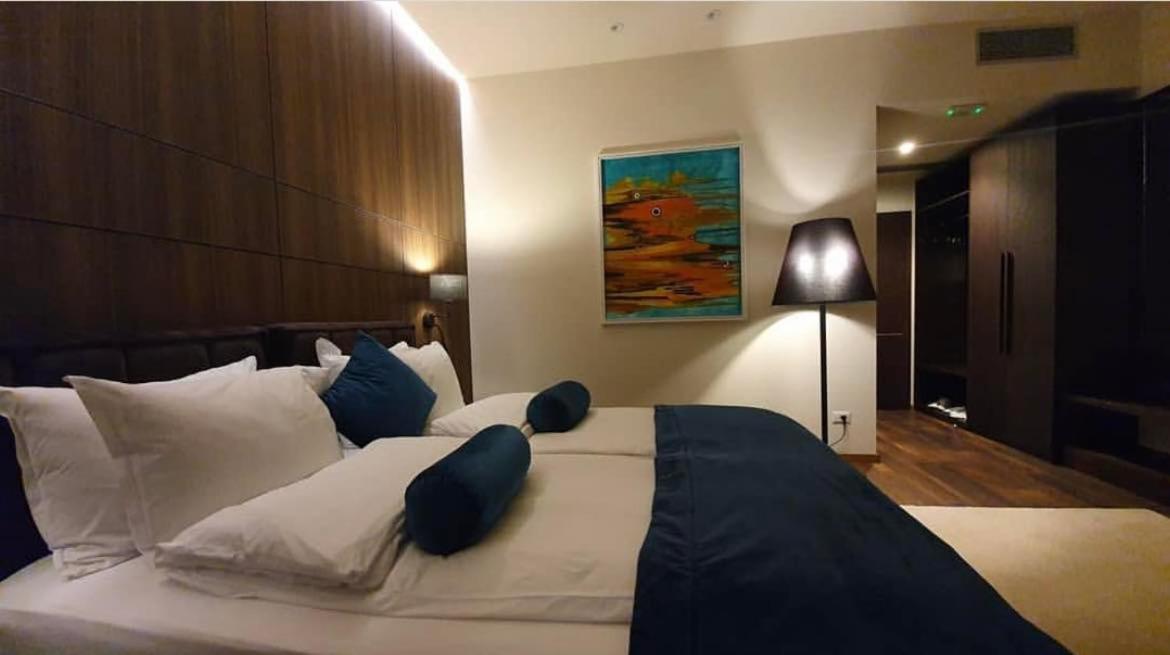 Premium Park Hotel Prizren Eksteriør bilde